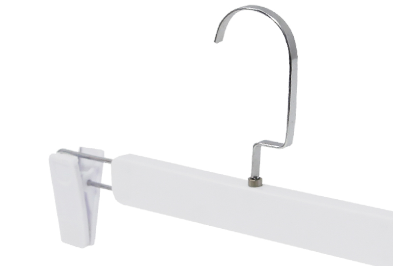 Percha de plástico resistente y duradera para pantalones, color blanco