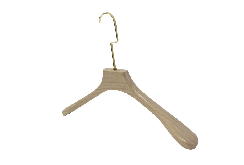 Percha de gancho de metal de madera natural