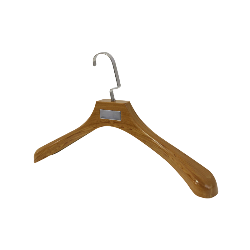 Colgador de gancho de metal y madera: el organizador de pared que sostiene más que abrigos